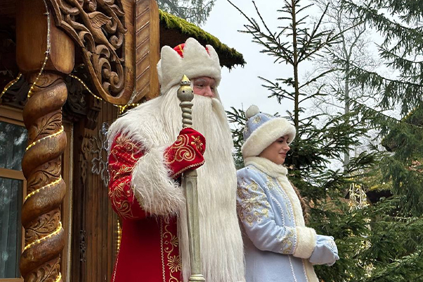 Праздничное мероприятие «Беловежская сказка» (Приезд Снегурочки) Праздничное мероприятие «Беловежская сказка» (Приезд Снегурочки)